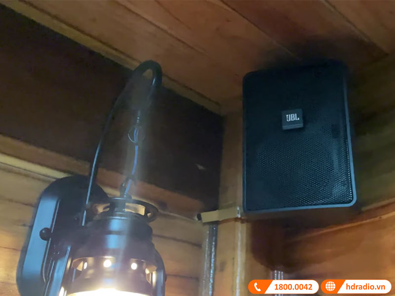 Loa treo tường JBL Control 23-1