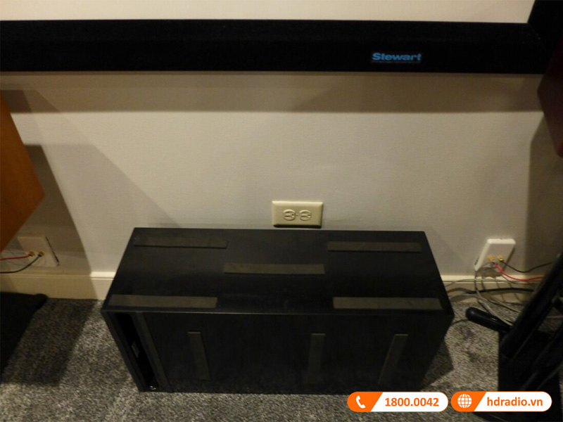 Thiết kế Loa Polk Audio CSW100