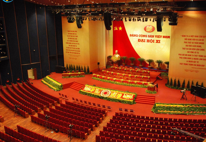 loa-danh-cho-hoi-truong