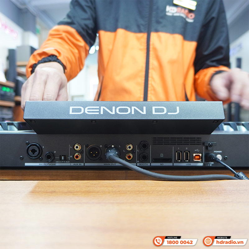 Bàn DJ Denon SC Live 4, USB độc lập, có loa, Engine, Serato Dj, 4 kênh, 5.8kg, WiFi, Bluetooth, Mới-9