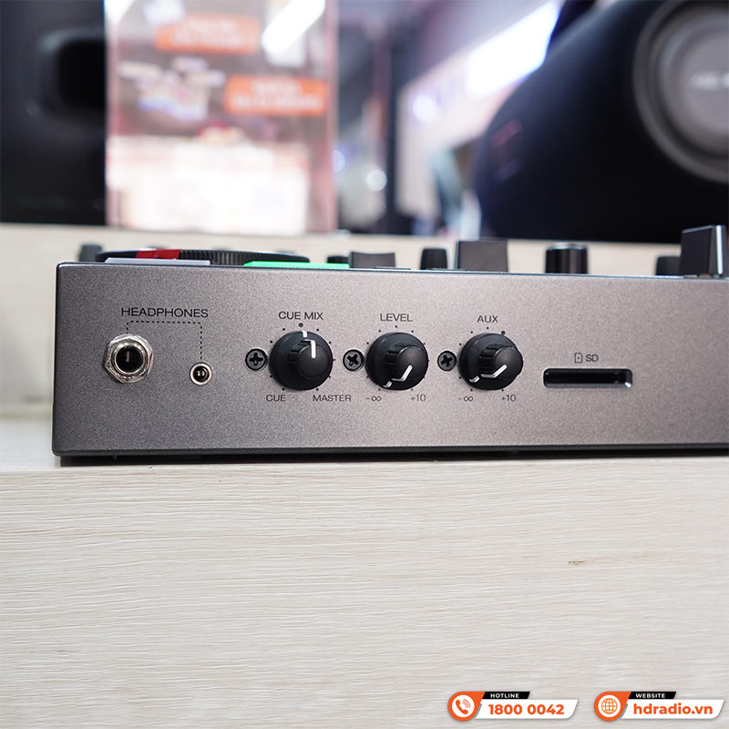 Bàn DJ Denon Prime Go+ (plus) pin 5h, USB độc lập, Engine DJ, Serato, Virtual DJ, Wifi, 3.68kg, Mới-8