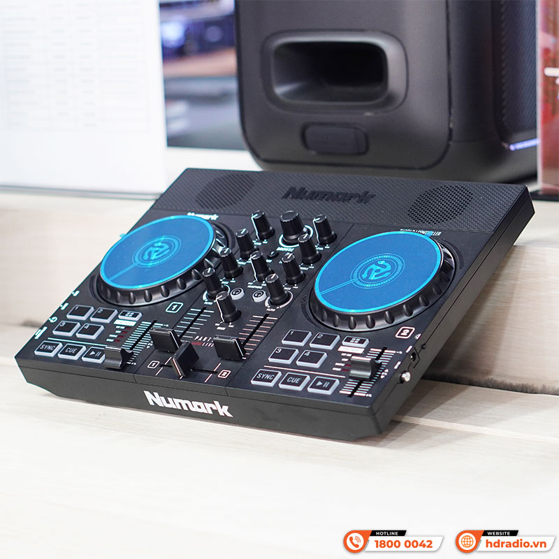 Bàn DJ Numark Party Mix Live, Kết nối điện thoại, máy tính, có loa đèn, Serato, Virtual DJ, 1.22kg, Mới-3