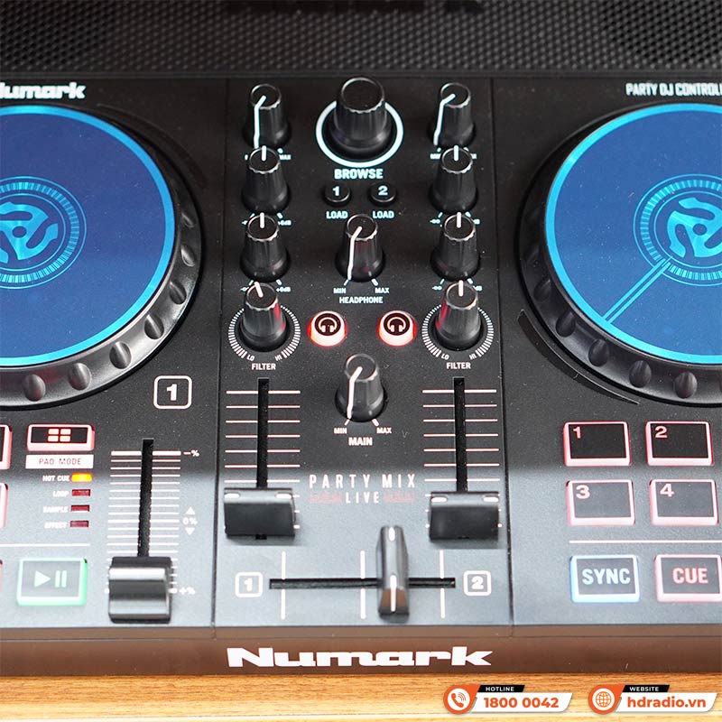 Bàn DJ Numark Party Mix Live, Kết nối điện thoại, máy tính, có loa đèn, Serato, Virtual DJ, 1.22kg, Mới-6