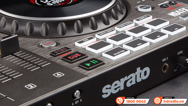 Bàn DJ Numark NS4FX