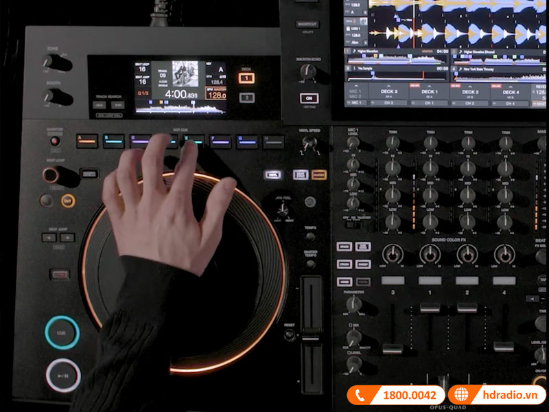 Bàn DJ Pioneer OPUS-QUAD