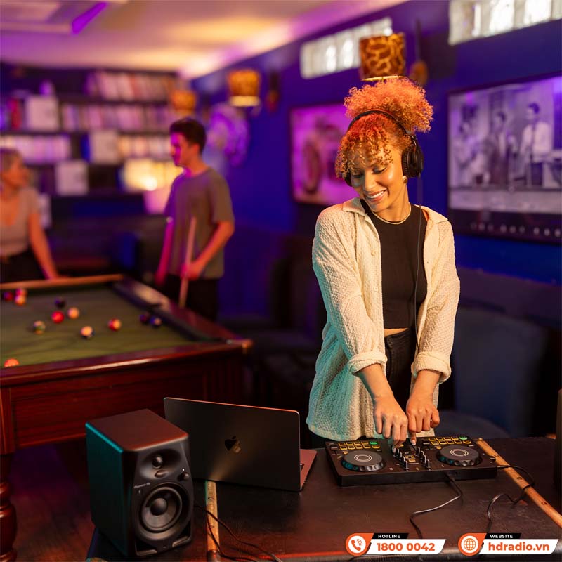 Bàn DJ AlphaTheta DDJ-FLX2