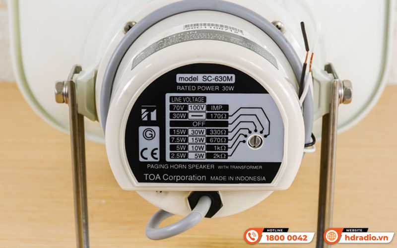 Loa nén TOA SC-630M vành chữ nhật