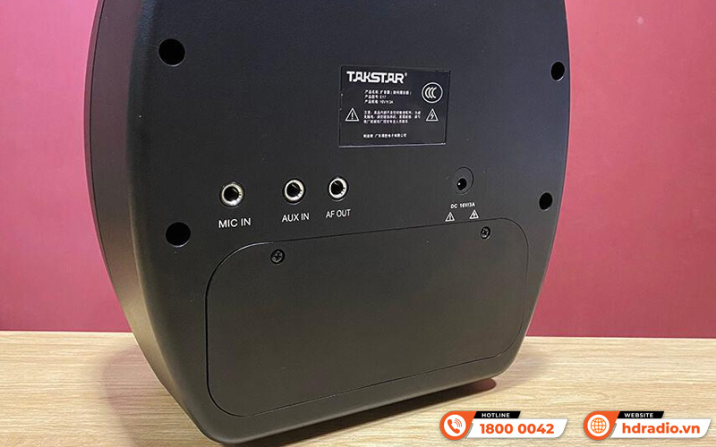 Loa trợ giảng xách tay Takstar E17