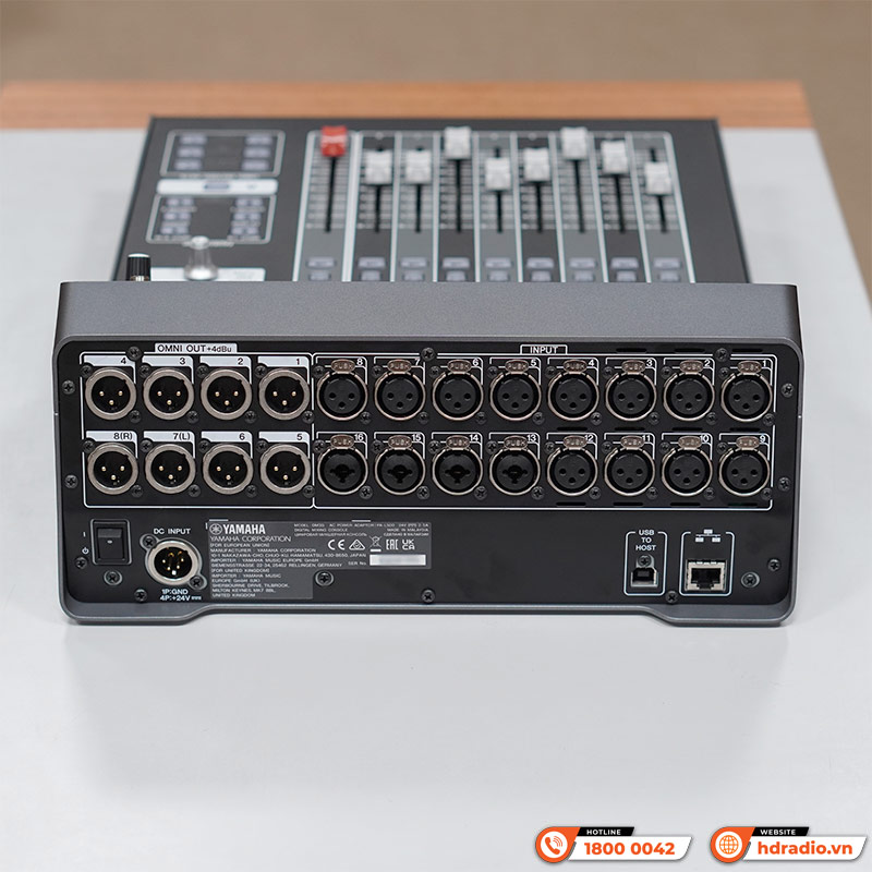 Bàn mixer Yamaha DM3 Standard