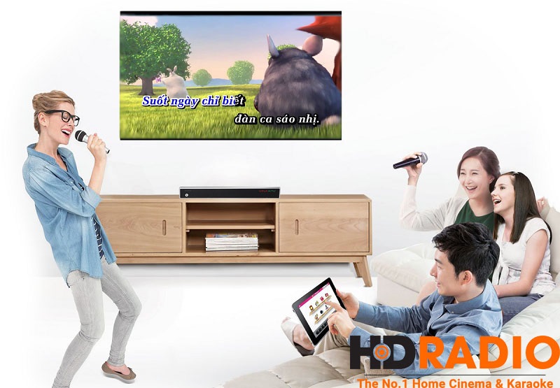 âm thanh strreo sống động