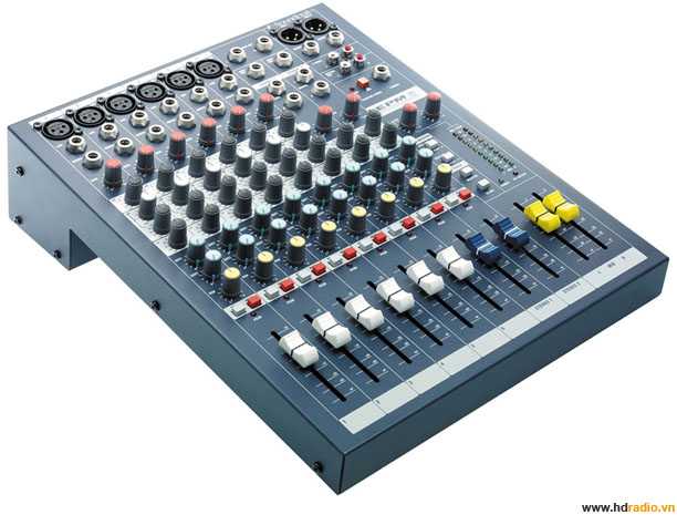 Mixer Soundcraft EPM6