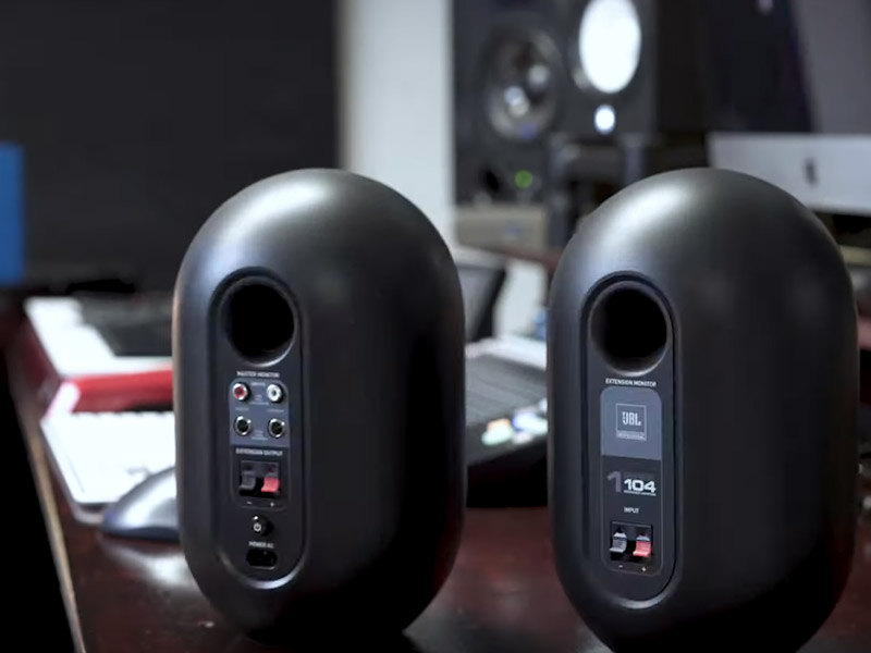 Loa JBL ONE SERIES 104 Loa JBL ONE SERIES 104