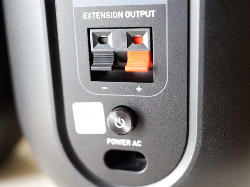 Loa vi tính JBL ONE SERIES 104 de su dung Loa vi tính JBL ONE SERIES 104 de su dung