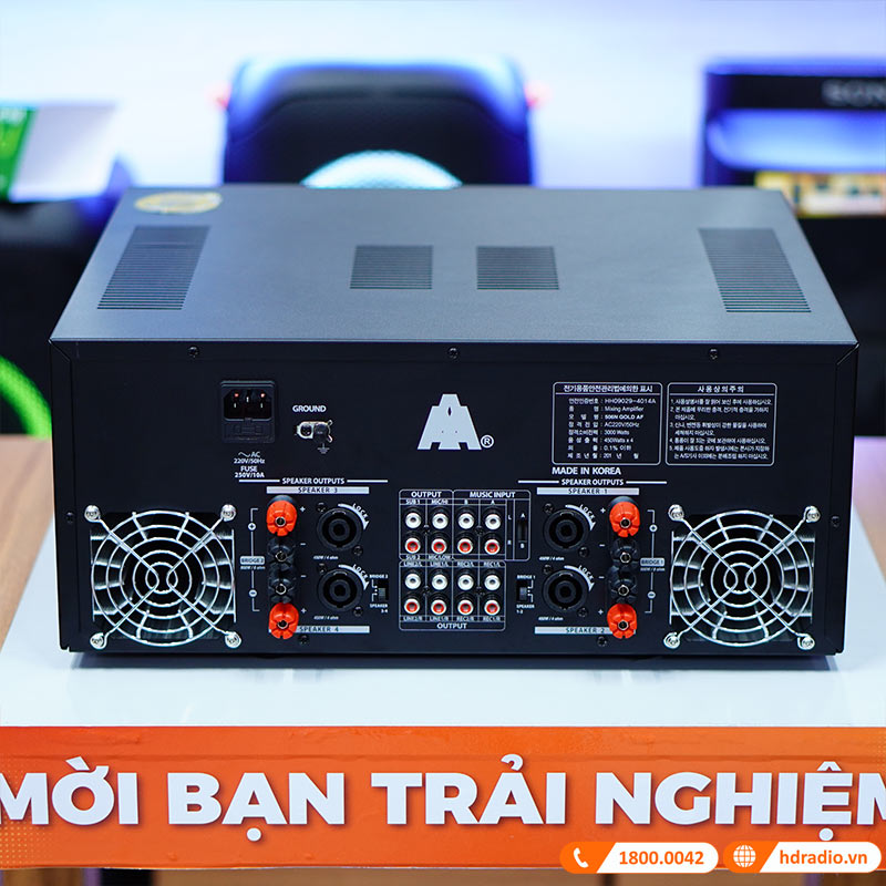 Ảnh mặt sau của amply Jarguar 506N Gold Digital.