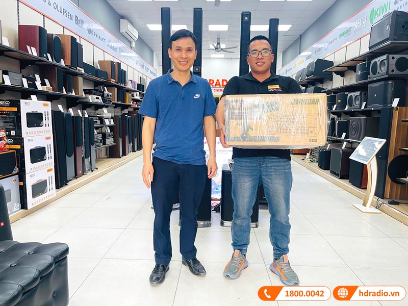 khách hàng mua Amply Jarguar 506N Gold Digital lại hdradio