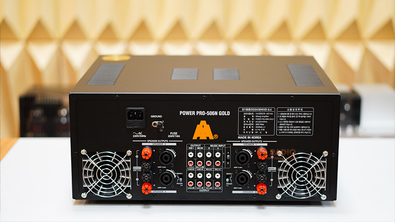 Phía sau Amply Jarguar 506N Gold AF Bluetooth