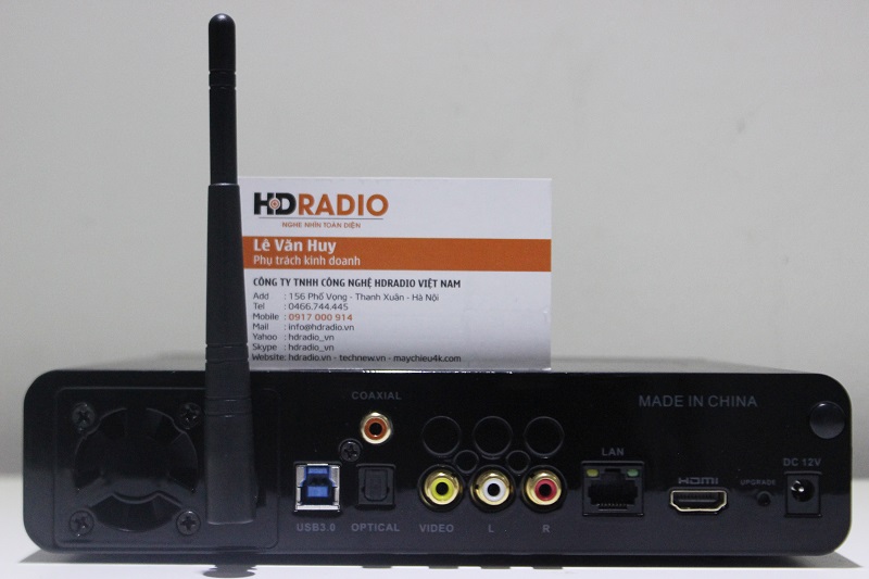 Mặt sau Android tv box himedia Q10 pro