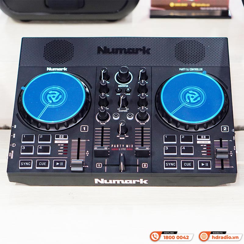 Bàn DJ Numark Party Mix Live 