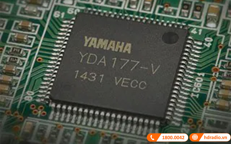 Cục đẩy Yamaha PX3 mạch class D