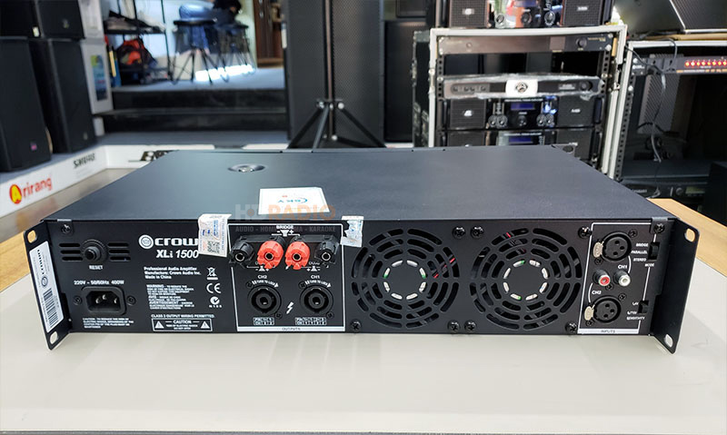 cuc-day-cong-suat-crown-xli1500-mat-sau