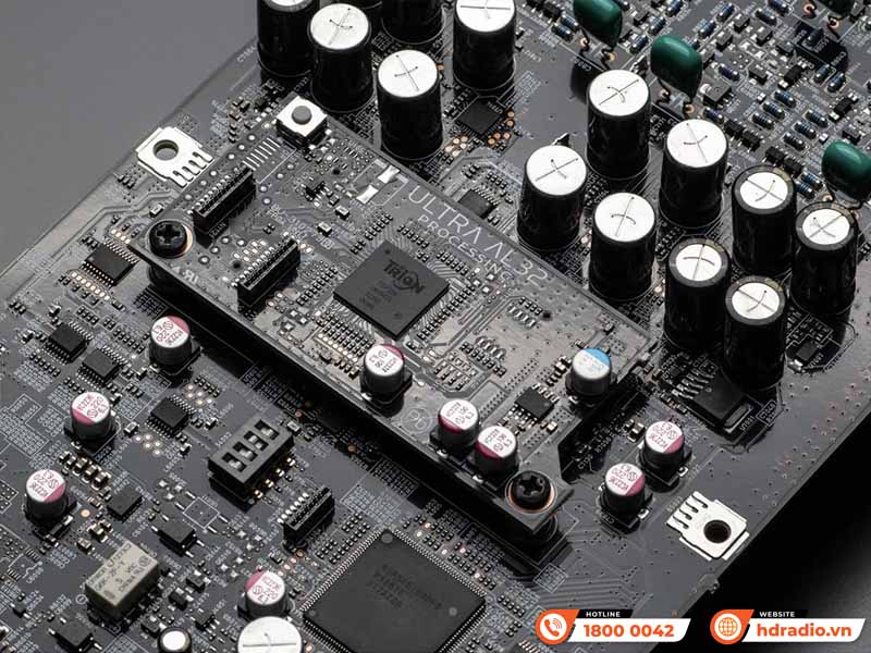 Đầu CD/SACD Denon DCD-3000NE