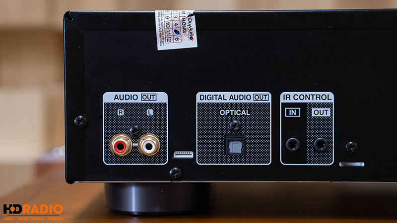 Khả năng kết nối Đầu CD DCD 600NE