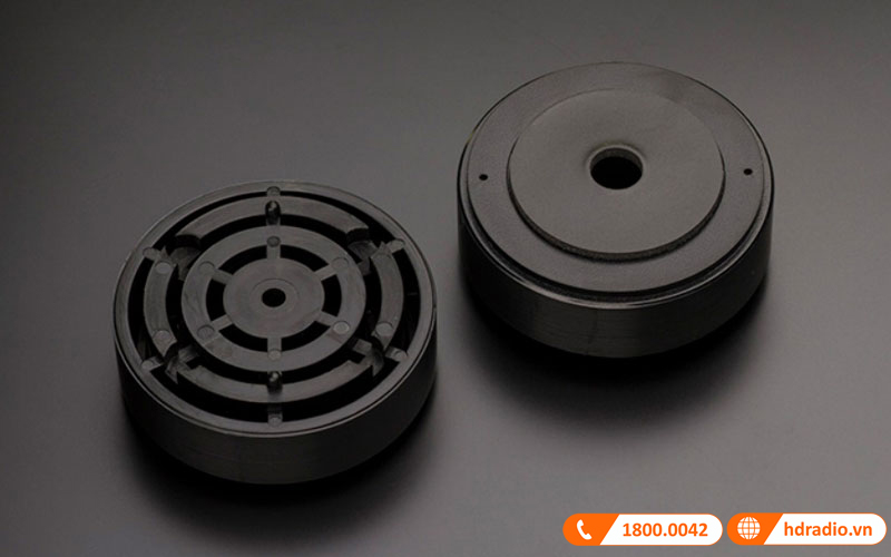 dau cd denon dcd-900ne duoc thiet ke chong rung, giam nhieu