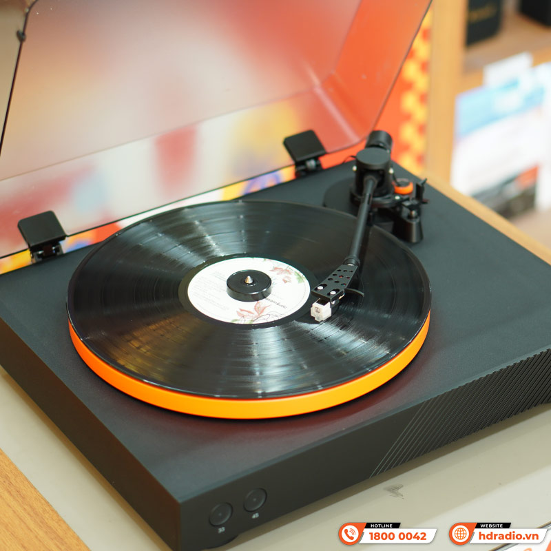 Đầu đĩa than JBL Spinner BT