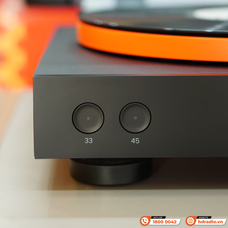 Đầu đĩa than JBL Spinner BT