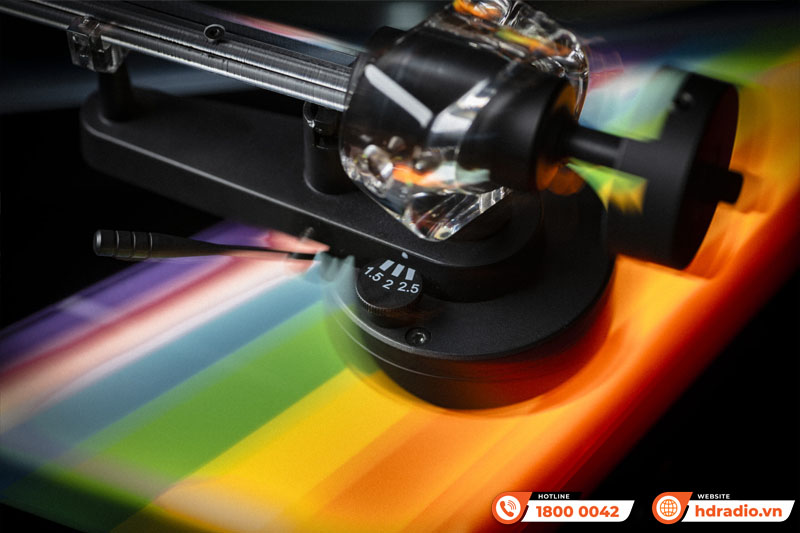 Đầu Đĩa Than Pro-Ject The Dark Side Of The Moon Limited Edition