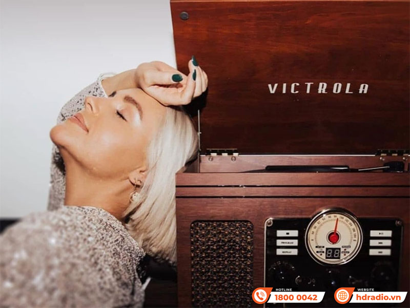 Máy hát đĩa than Victrola Nostalgic Quincy