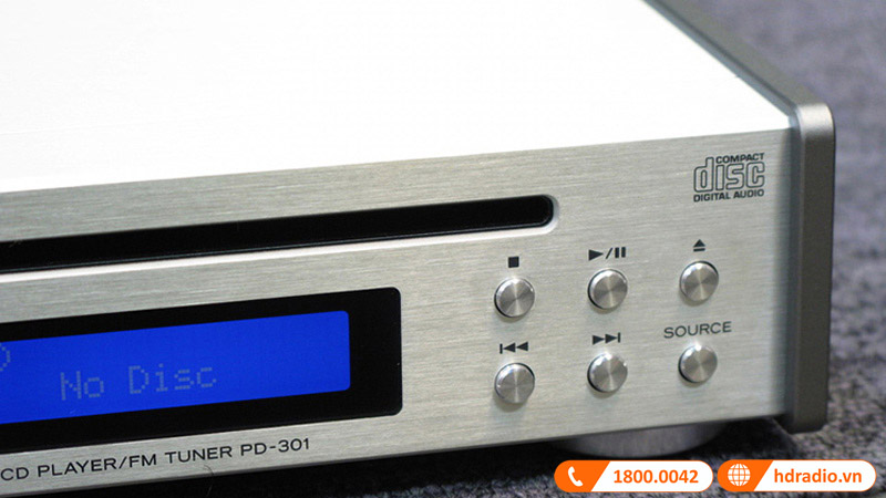 bộ khung kim loại sáng bóng