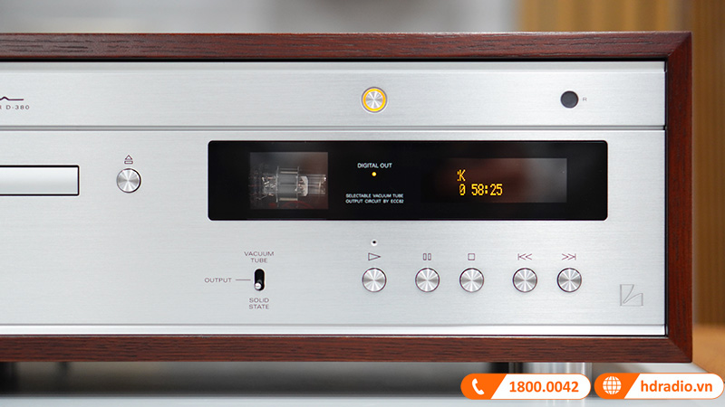 ảnh thực tế đầu CD Luxman D-380