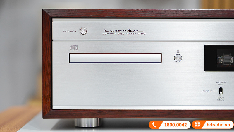 ảnh thực tế đầu CD Luxman D-380