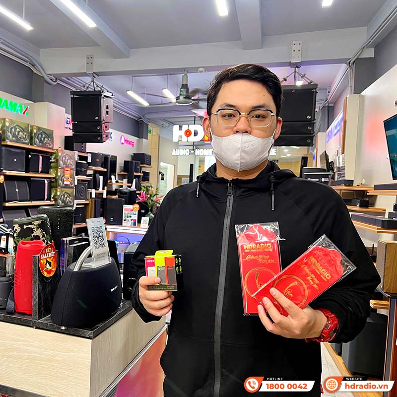 khách hàng mua Loa Edifier MP85 tại hdradio