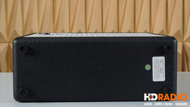 chân loa bluetooth Fender Monterey