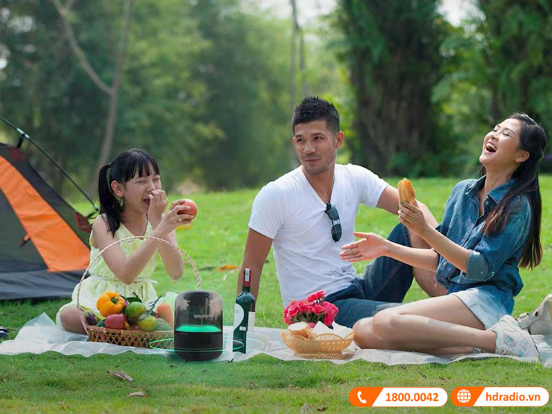 thoi luong dung pin khung thich hop voi buoi da ngoai ngoai troi