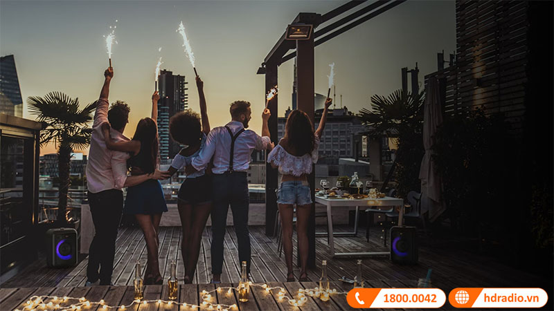 loa Klipsch Sidekicks GIG XL chính hãng thoi luong su dung len den 8 gio