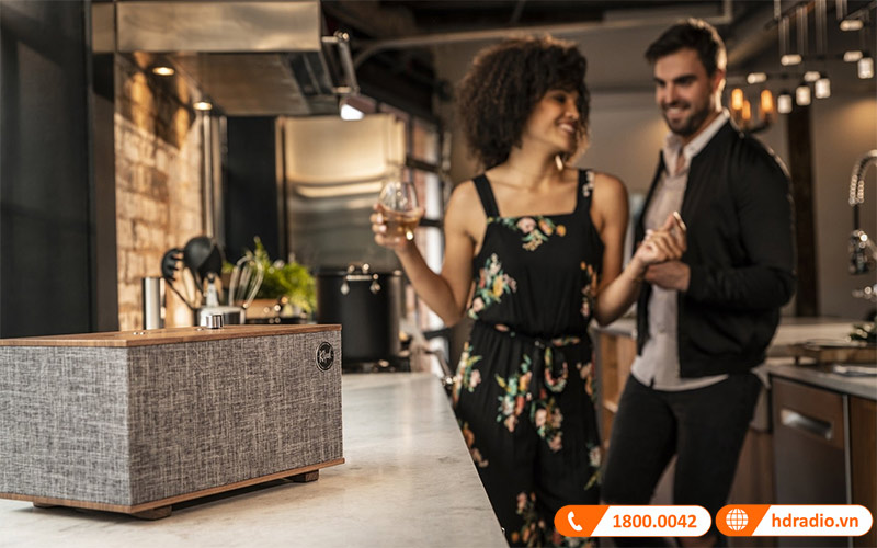 Loa Klipsch The Three Google Assistant