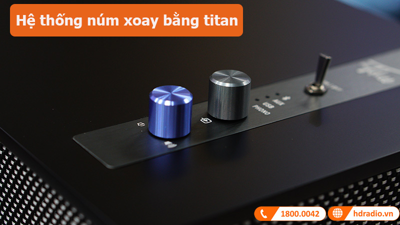 Loa Klipsch The Three II Snap-On núm xoay titan