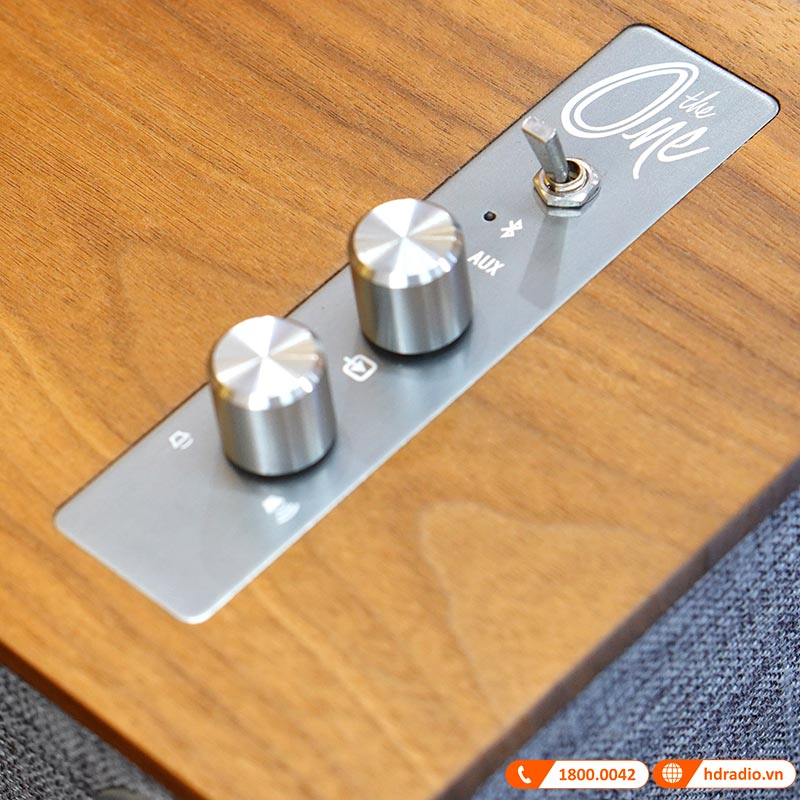 Loa Klipsch The One 2 mau walnut chinh hang