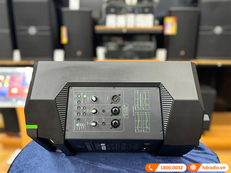 anh-thuc-te-loa-Mackie-Thump-Go-4