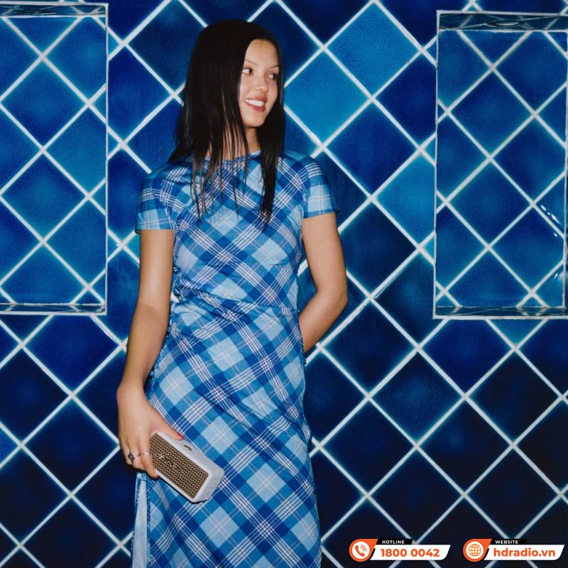 Loa Marshall Emberton 3