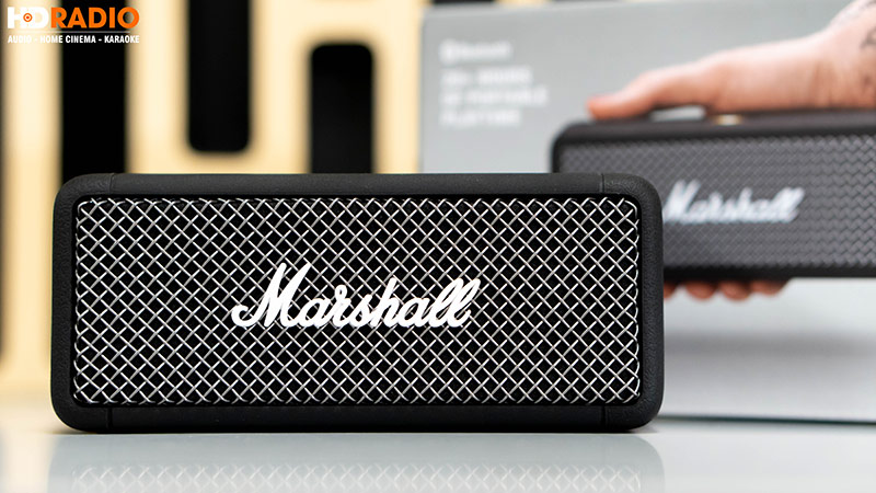 ảnh thực tế loa Marshall Emberton moi 4