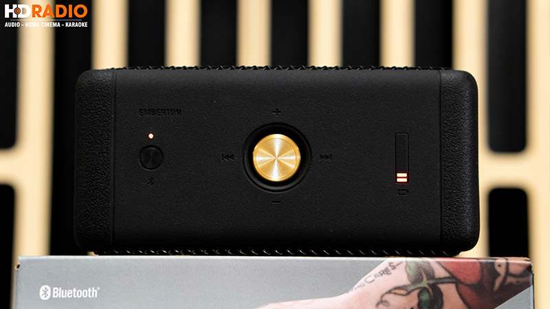 ảnh thực tế loa Marshall Emberton moi 6