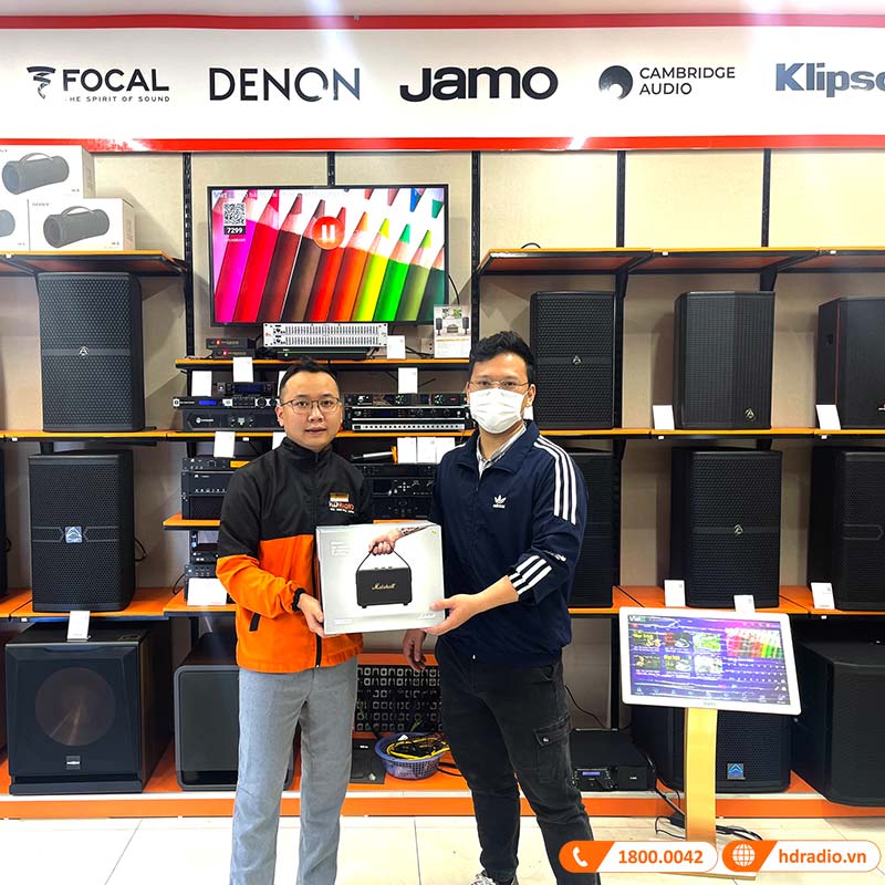 Loa Marshall Kilburn II-18