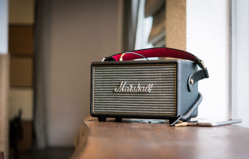 loa marshall kilburn cũ