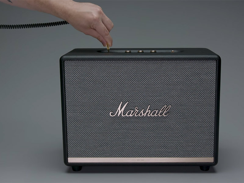 ket noi de dang Loa Marshall Woburn 2 qua cong aux