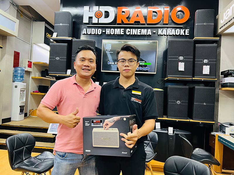Khách hàng mua Loa Marshall Acton 3 tại HDRadio