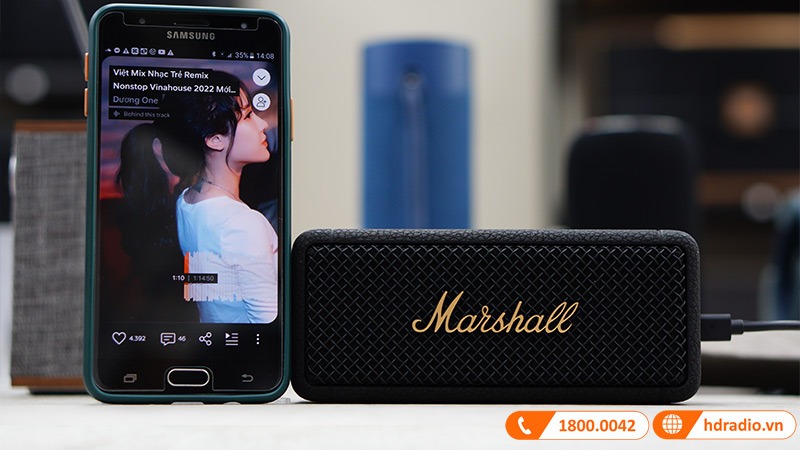 Loa Marshall Emberton 2 black and brass